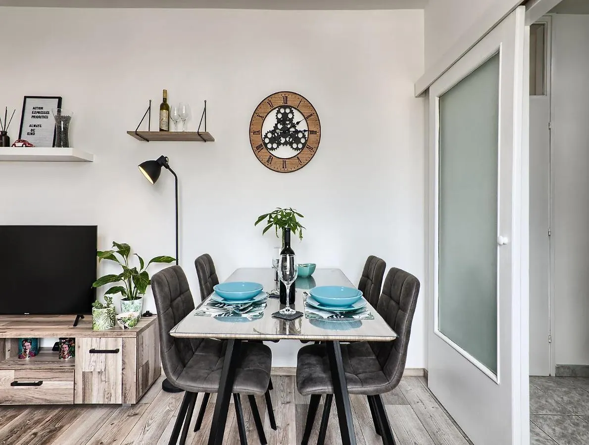 Apartment Joelle 0*, Pula Croatia